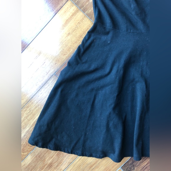 Black Dress - Picture 6 of 16